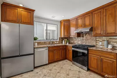 235 Oak Park Drive, San Francisco, CA 94131 - Photo 18