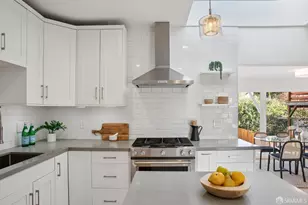 29 Cuvier St, San Francisco, CA 94112 - Photo 2