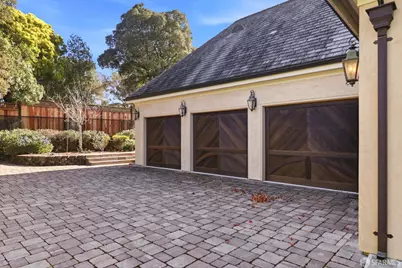 575 Pullman Road, Hillsborough, CA 94010 - Photo 4