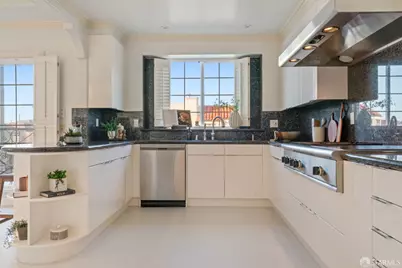 392 Ewing Terrace, San Francisco, CA 94118 - Photo 34