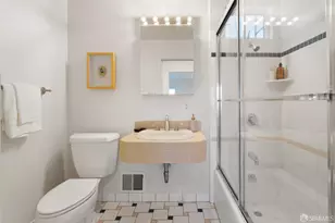 1768 Jackson St, San Francisco, CA 94109 - Photo 18