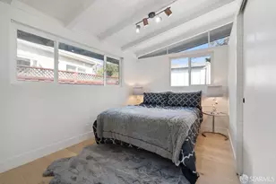 10860 Wunderlich Dr, Cupertino, CA 95014 - Photo 16