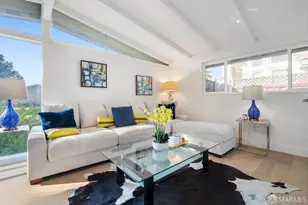 10860 Wunderlich Dr, Cupertino, CA 95014 - Photo 2