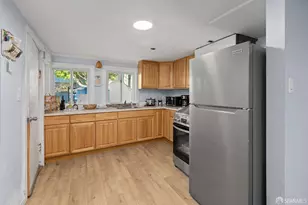 3021 22nd St, San Francisco, CA 94110 - Photo 4