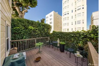 2240 Pacific Avenue, San Francisco, CA 94115 - Photo 10