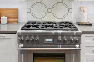 704 18th St, San Francisco, CA 94107 - Photo 14