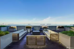 52 Innes Ct, San Francisco, CA 94124 - Photo 18