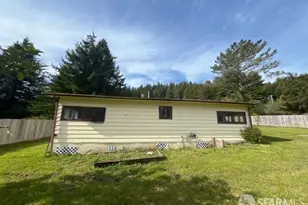 144 Parker Ln, Mc Kinleyville, CA 95519 - Photo 6