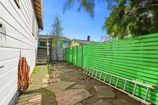 3850 Market St, Oakland, CA 94608 - Photo 8