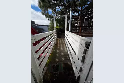 1016 Noe Street #B, San Francisco, CA 94114 - Photo 12