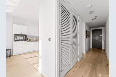 219 Brannan Street #16K, San Francisco, CA 94107 - Photo 32