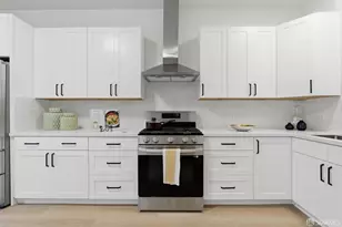 2011 Powell St, San Francisco, CA 94133 - Photo 12