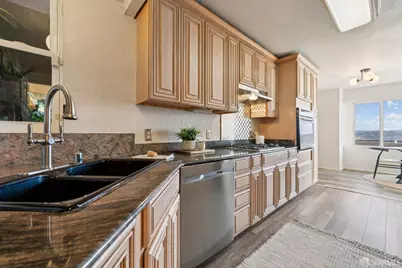 221 Cresta Vista Drive, San Francisco, CA 94127 - Photo 12