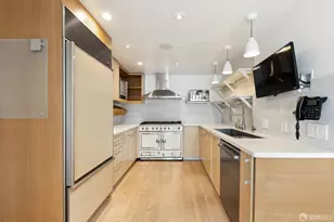 301 Mission St, San Francisco, CA 94105 - Photo 8