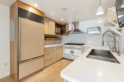 301 Mission Street #24E, San Francisco, CA 94105 - Photo 10