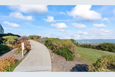 340 Vallejo Drive #71, Millbrae, CA 94030 - Photo 32