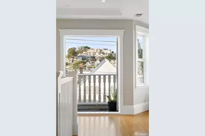 4241 25th Street #2, San Francisco, CA 94114 - Photo 4