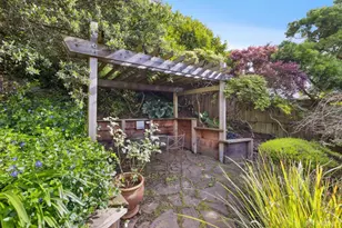 1160 Clayton St, San Francisco, CA 94117 - Photo 14