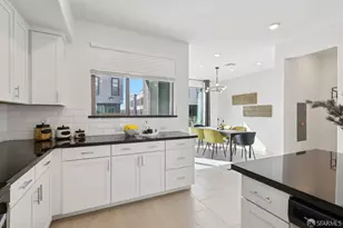 25422 Parklane Dr, Hayward, CA 94544 - Photo 16