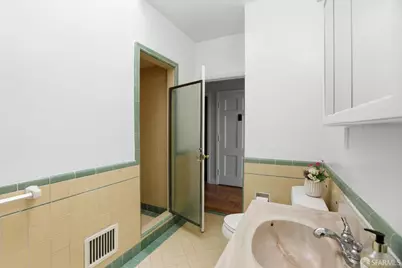 2442 44th Avenue, San Francisco, CA 94116 - Photo 22