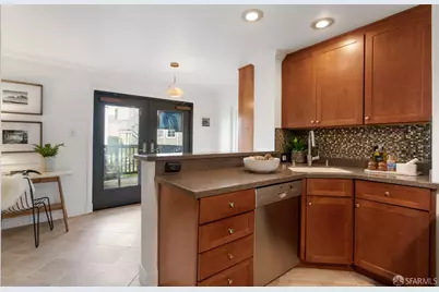 487 Sanchez Street, San Francisco, CA 94114 - Photo 22