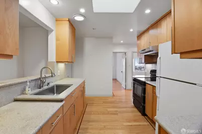 4370 Cesar Chavez Street, San Francisco, CA 94131 - Photo 8