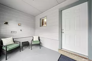 1174 Bowdoin St, San Francisco, CA 94134 - Photo 2