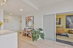 451 Donahue St, San Francisco, CA 94124 - Photo 8