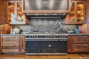 1948 Pacific Ave, San Francisco, CA 94109 - Photo 12