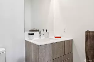 451 Donahue St, San Francisco, CA 94124 - Photo 20