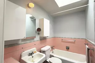 553 28th St, San Francisco, CA 94131 - Photo 8