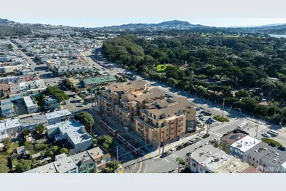 3535 Wawona Street, San Francisco, CA 94116 - Photo 8