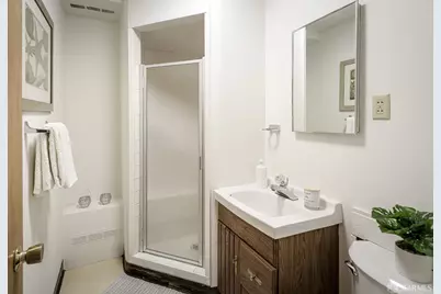 1620 Pacheco Street, San Francisco, CA 94116 - Photo 24