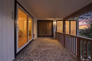 8440 Skyline Blvd, Oakland, CA 94611 - Photo 64