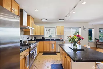 473 Leland Avenue, San Francisco, CA 94134 - Photo 8