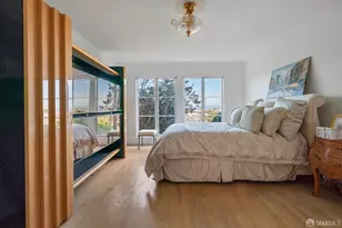1033 Girard St, San Francisco, CA 94134 - Photo 10
