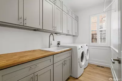 2624 Carlmont Drive, Belmont, CA 94002 - Photo 36