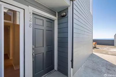 528 Monterey Road, Pacifica, CA 94044 - Photo 2