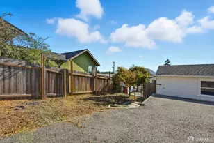 7347 Terrace Dr, El Cerrito, CA 94530 - Photo 40