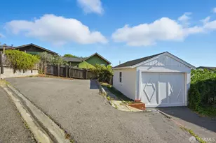 7347 Terrace Dr, El Cerrito, CA 94530 - Photo 42
