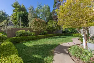 323 29th St, San Francisco, CA 94114 - Photo 22