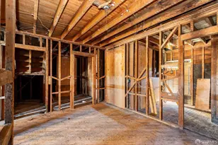 1276 Revere Ave, San Francisco, CA 94124 - Photo 12