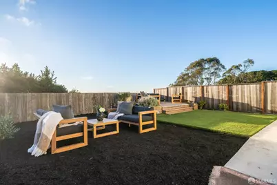 2207 12th Avenue, San Francisco, CA 94116 - Photo 32