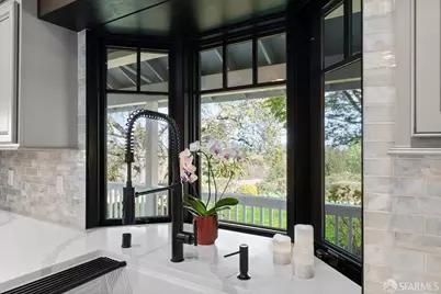 648 Vine Hill Way, Martinez, CA 94553 - Photo 20