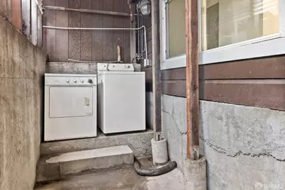 3287 Cesar Chavez Street, San Francisco, CA 94110 - Photo 24