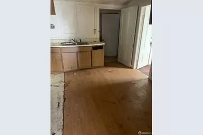 271 Granada Avenue, San Francisco, CA 94112 - Photo 6