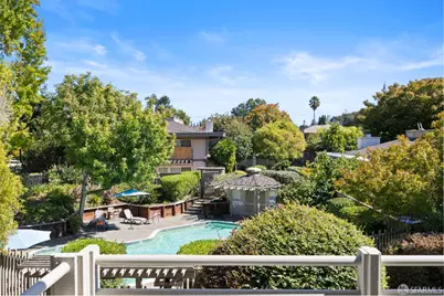 37 Los Altos Square, Los Altos, CA 94022 - Photo 32