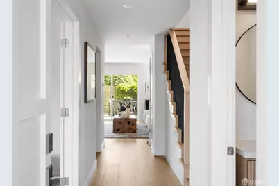 37 Los Altos Square, Los Altos, CA 94022 - Photo 2