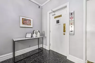 2077 Jackson Street #7, San Francisco, CA 94109 - Photo 20