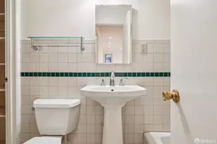2077 Jackson St, San Francisco, CA 94109 - Photo 16